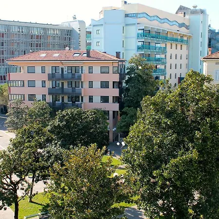 5 Apartment *